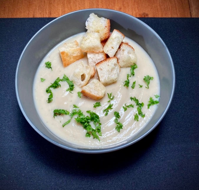 Cauliflower Cream with Chamomile