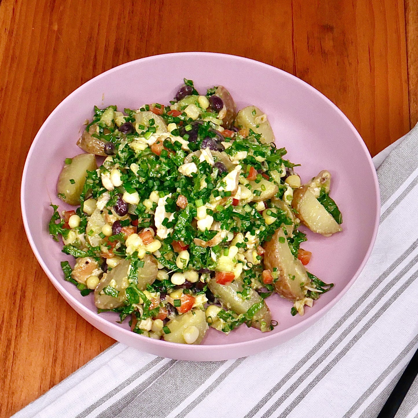 Baby Potato, Avocado and Corn Salad with Chicken (Medium Spicy)