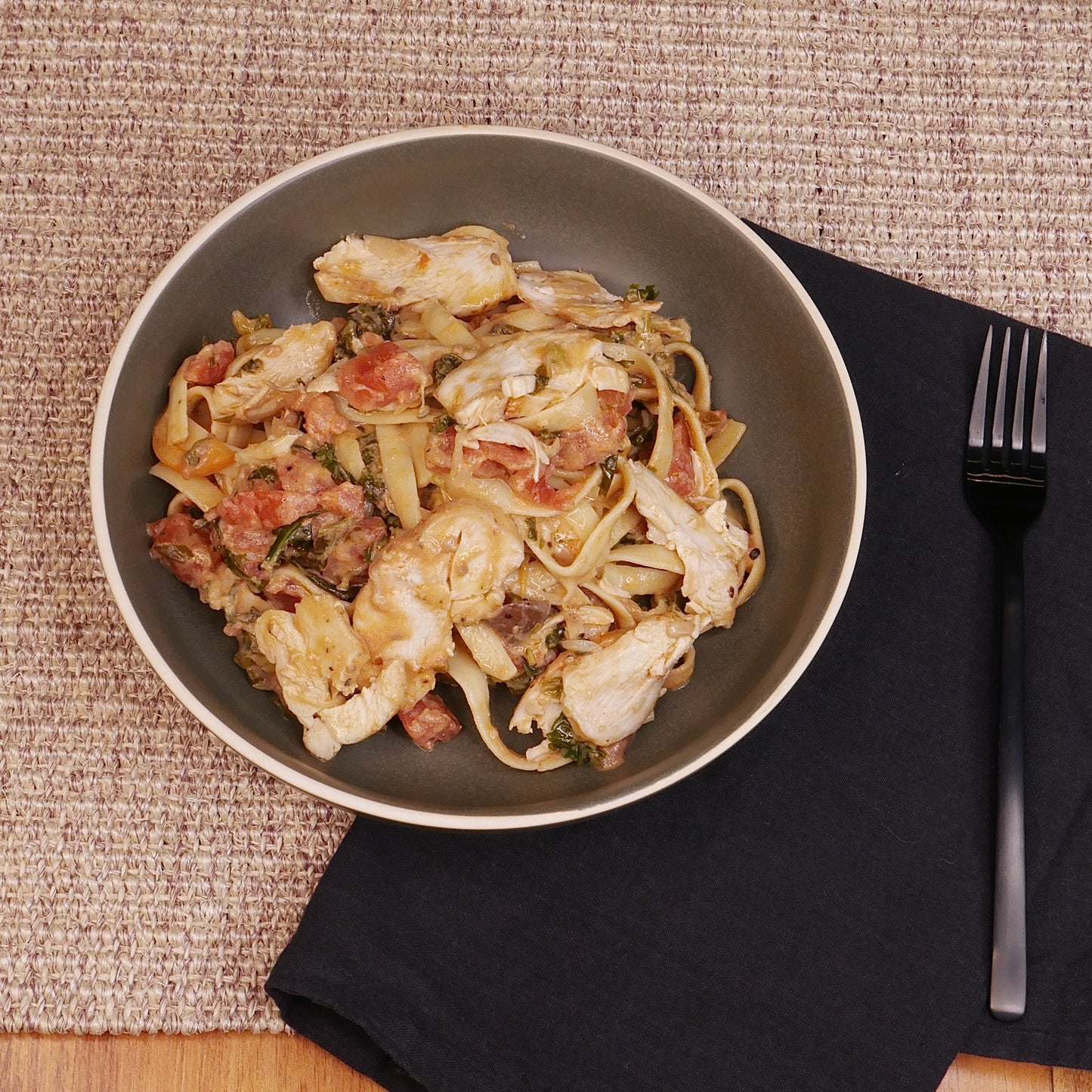 Fettuccine in Rustic Rosée Sauce with Chicken
