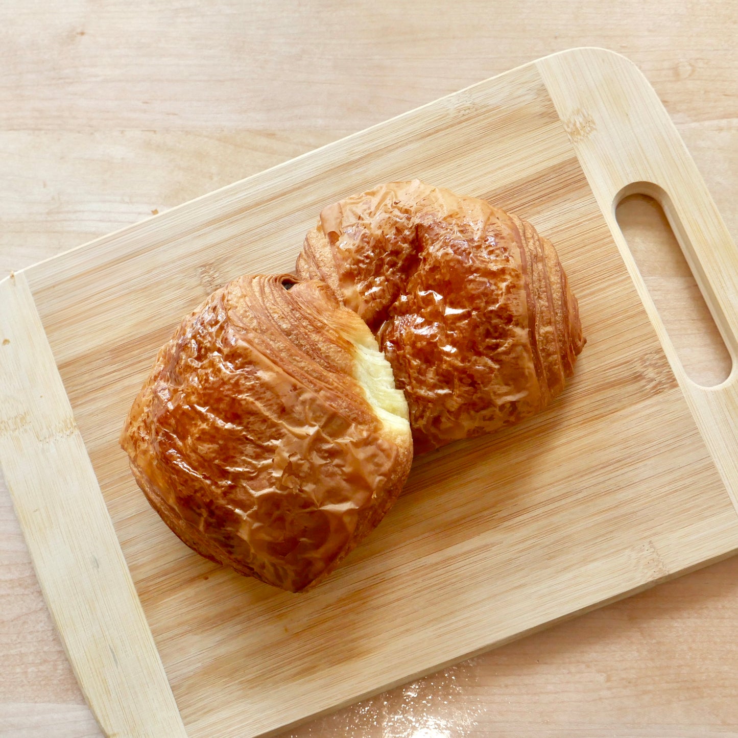 New! Chocolatine Dark Chocolate Boulangerie Louise