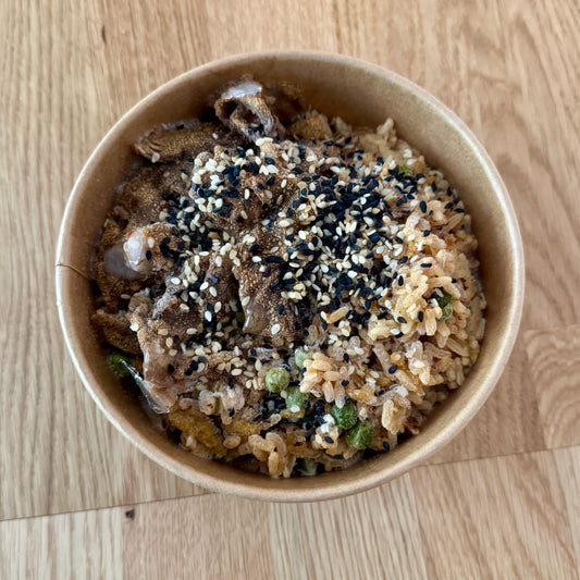 **Seulement 2 de dispo** Sauté de Riz Frit au boeuf Épicé (Congelé)