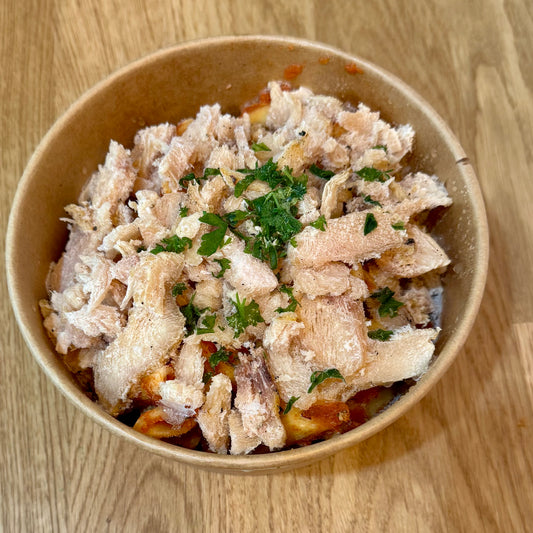 **Seulement 3 de dispo** Penne Sauce Arrabiata avec Poulet Grillé (moyennement épicé) (Congelé)