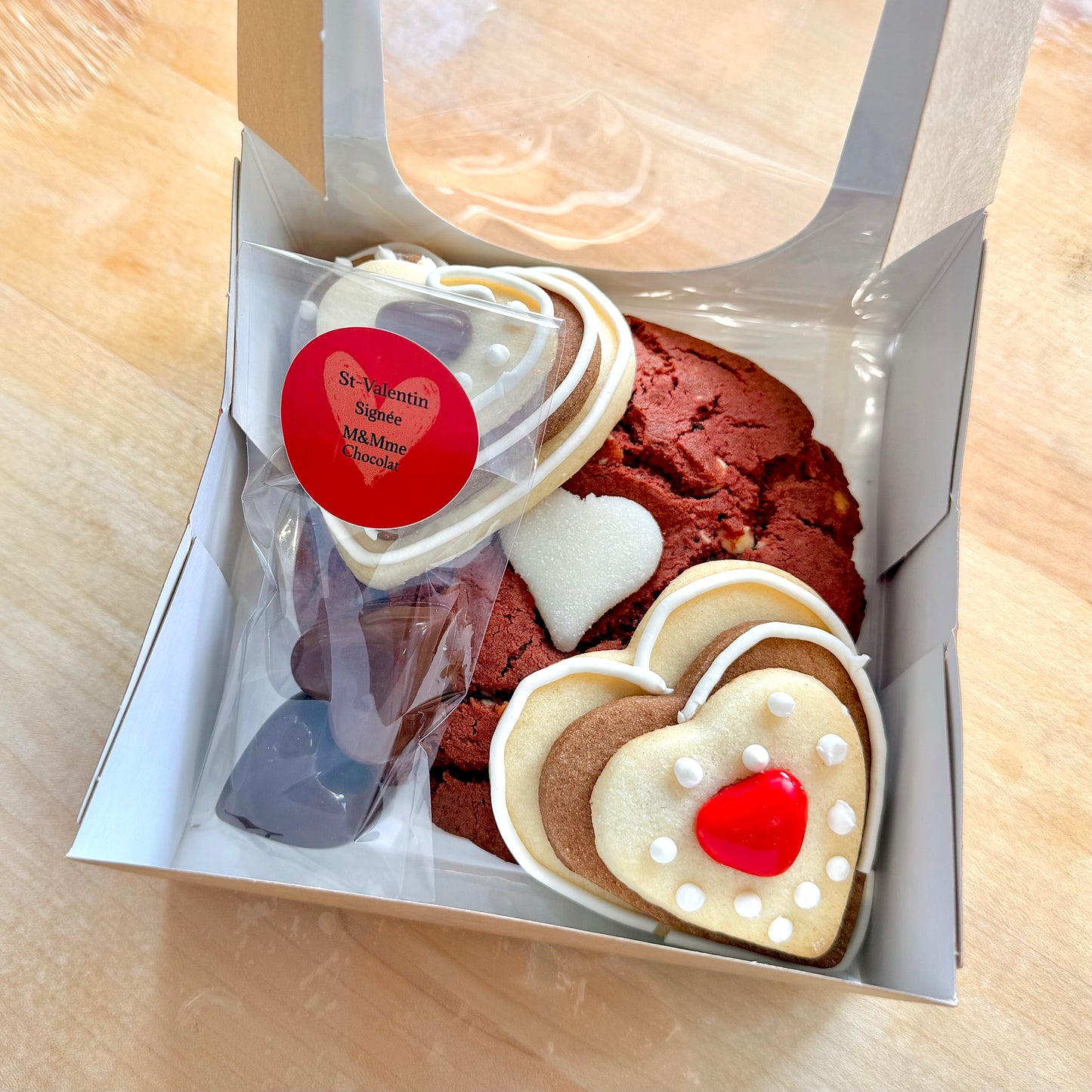Boîte de Biscuits et Chocolat de M & Mme Chocolat de la Saint-Valentin