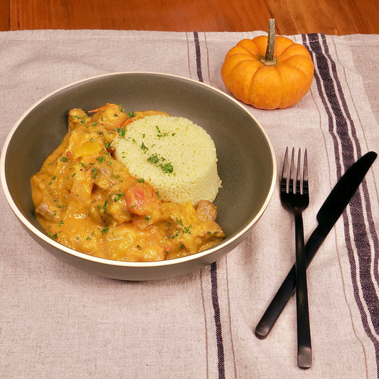 Curry Crémeux à la Noix de Coco et Citrouille avec Bœuf (Un peu épicé)