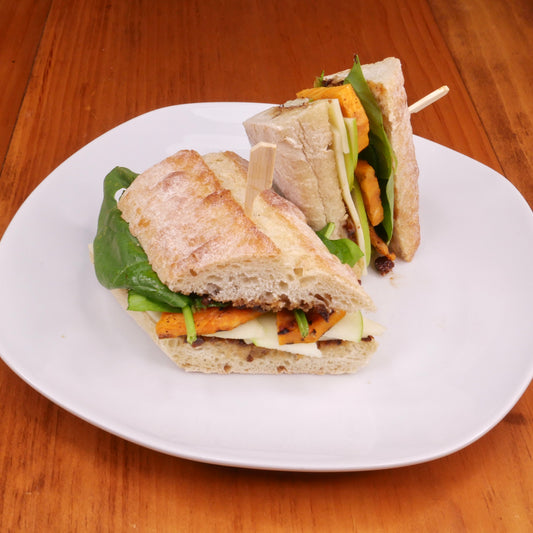 Sandwich Patate douce, Cheddar, Pomme et Chutney de Figues sur Baguette