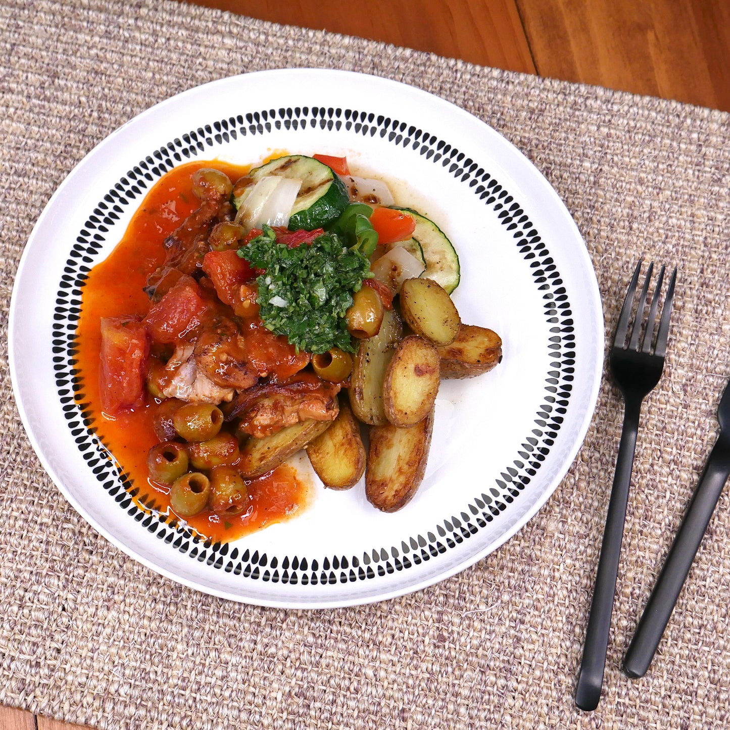 Harissa TOFU with Olives served with Ratte Potatoes (a little spicy)