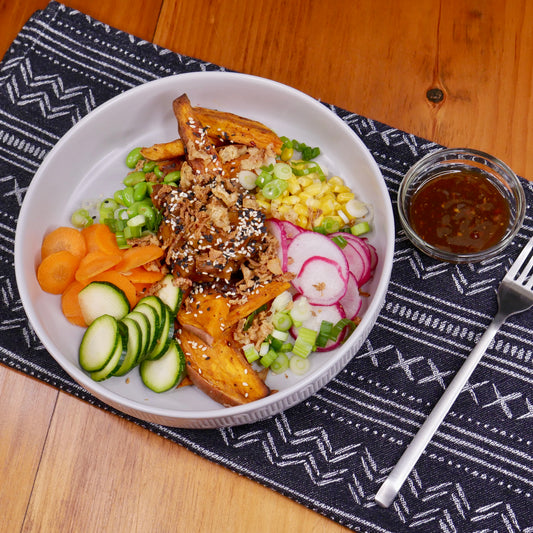 Nouveau! Bol Poitrine de Porc « Pork Belly » avec Patates Douces Rôties / Sauce Style Asiatique à l'Anis